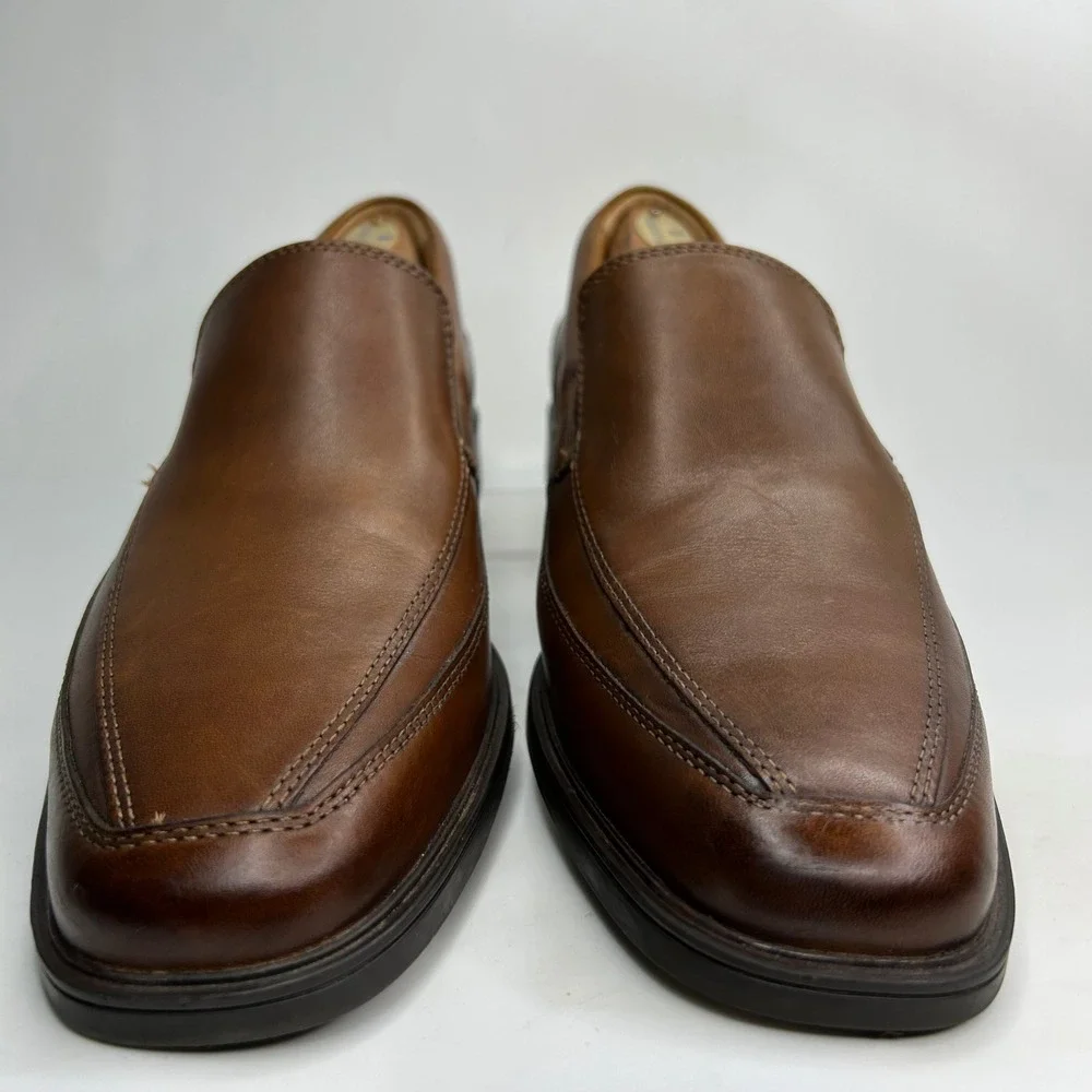New Clarks Mens Tilden Free Leather Ortholite Formal Slip On Dress Shoes Sz 10 M